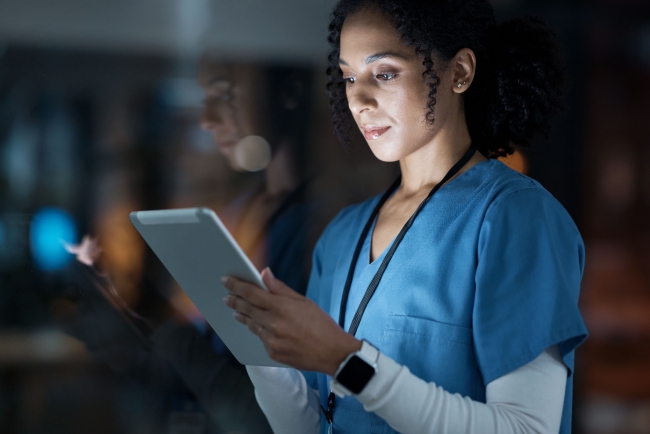 nurse with tablet